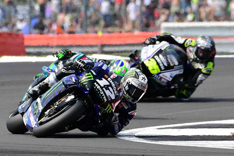 Im Rennen: Viñales auf der Werks-Yamaha vor Morbidelli und Crutchlow