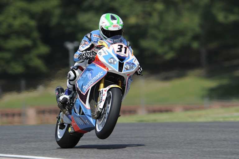Die BMW S1000RR von Grillini war 2013 zu keiner Zeit konkurrenzfähig