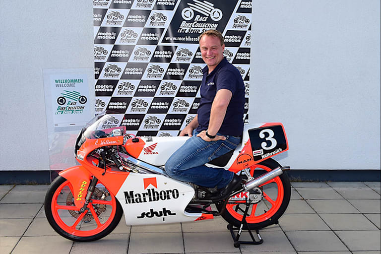 Waldi bei seinem 50. Geburtstag auf der Honda 125