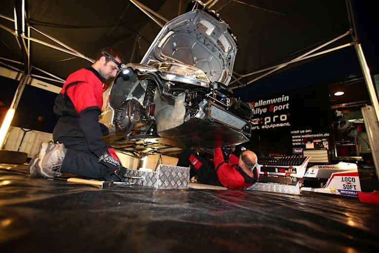 Der Wallenwein-Skoda im Service