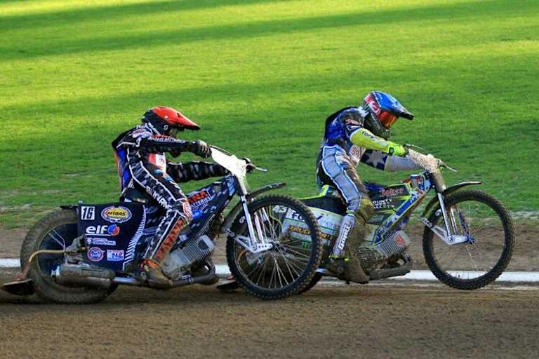 Darcy Ward vor Jason Bunyan