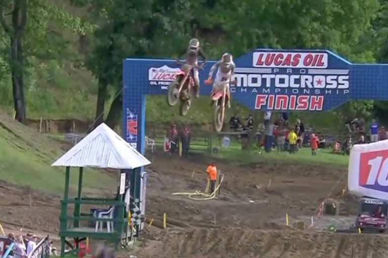 Webb siegte im zweiten Lauf von Millville mit hauchdünnem Vorsprung vor Roczen