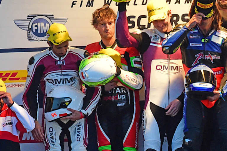 Oschersleben: Gedränge auf dem Podium mit Anthony West