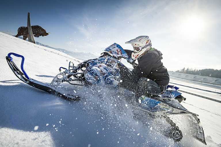 Oder doch lieber mit dem Skidoo ausrücken?