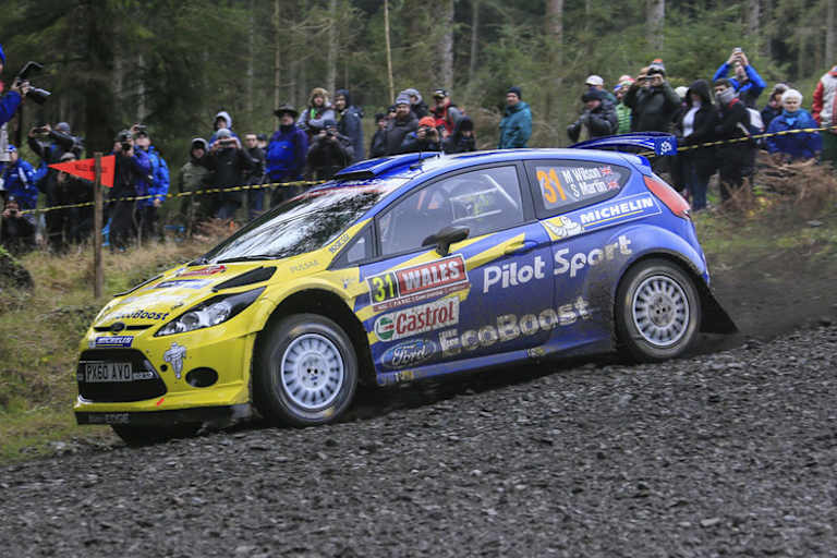 Comeback mit legendärer Kriegsbemalung – Matthew Wilson wurde im Ford Fiesta überraschend Dritter  