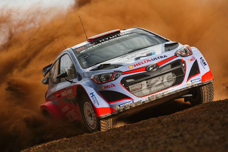 Ausnahmsweise im Hyundai i20 WRC mit der Startnummer 20 – der Spanier Dani Sordo