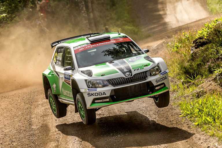 Derzeit ohne Gegner – Werks-Skoda Fabia R5 (im Foto Finnland-Sieger Lappi)