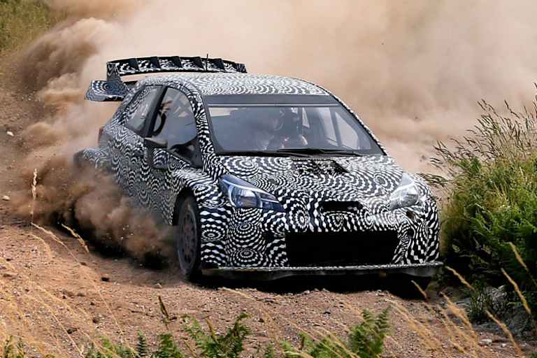 Der zukünftige Toyota Yaris WRC hat bereits knapp 6.000 Testkilometer abgespult  