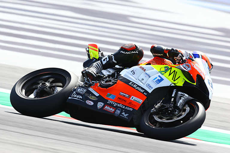 Lorenzo Zanetti bei Tests mit der Ducati V4