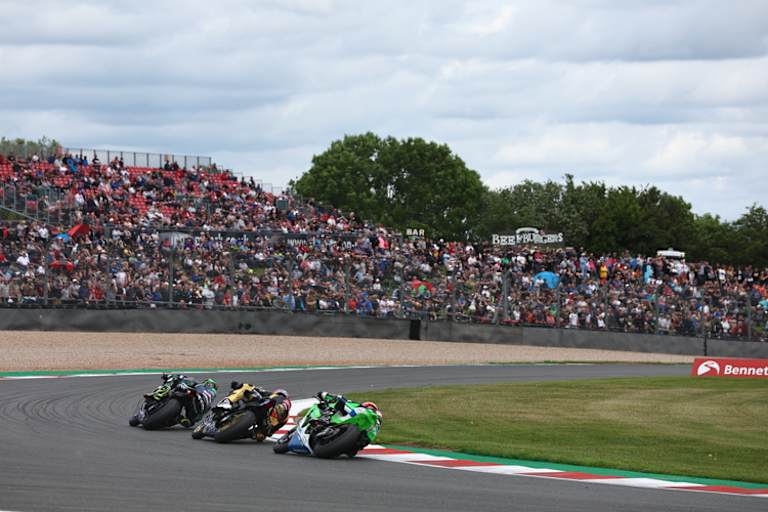 Volles Haus bei den British Superbikes in Donington Park