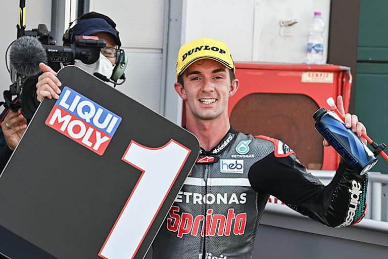 Jubelpose bei John McPhee