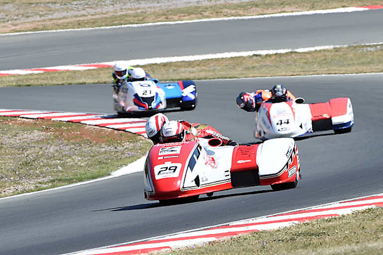 Kershaw/Charlwood vor den Weltmeistern Päivärinta (44) und Streuer (21)