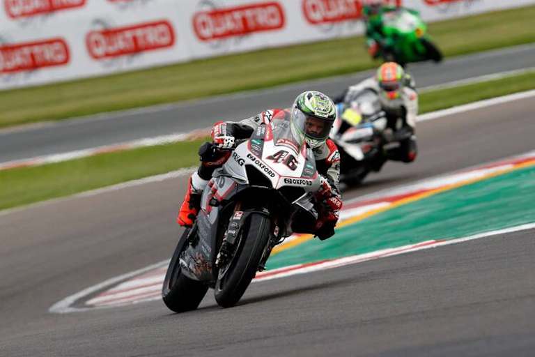 Tommy Bridewell gewann den Reifenpoker und somit auch Lauf 3 in Donington Park