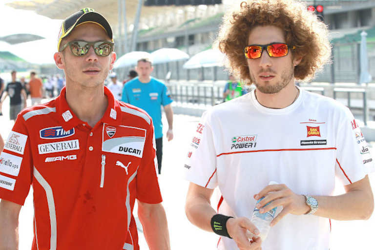 Valentino Rossi und Marco Simoncelli beim Sepang-Test 2011