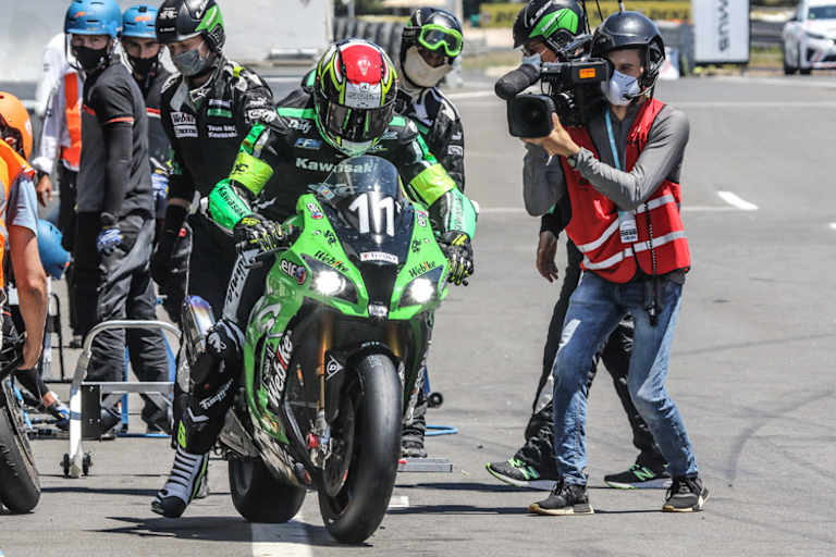 SRC Kawasaki führt in Estoril