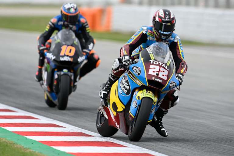 Bis zwei Runden vor Schluss lag Lowes auch noch vor Luca Marini