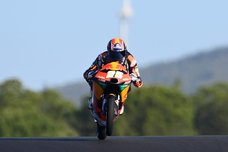 Pole-Setter in Portugal: Raul Fernandez