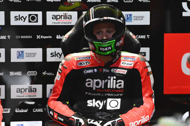 Lorenzo Savadori als Stammfahrer bei Aprilia Racing