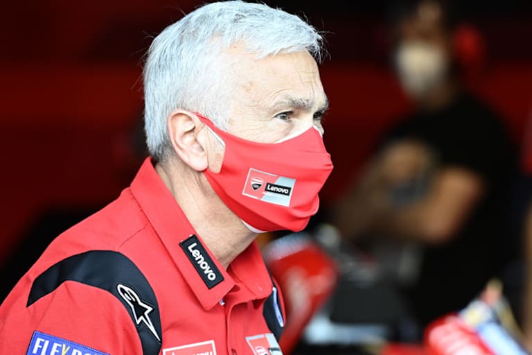 Davide Tardozzi kann mit dem Stand zufrieden sein