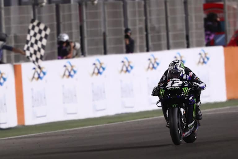 Maverick Viñales überquerte die Ziellinie als Erster