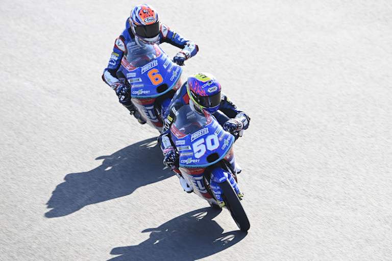 Jason Dupasquier mit Teamkollege Ryusei Yamanaka