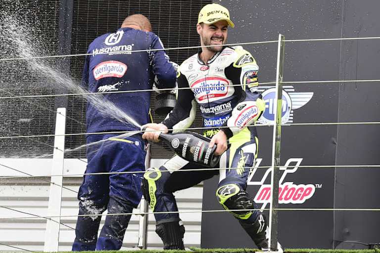 Romano Fenati feiert seinen ersten Saisonsieg