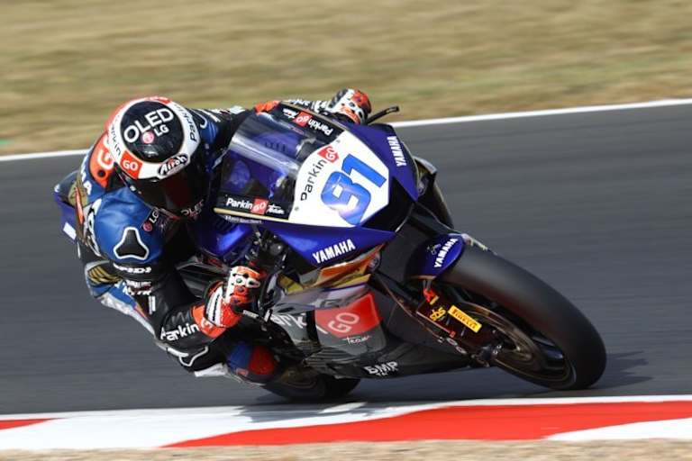 Manuel Gonzalez gewann in Magny-Cours sein erstes Rennen in der Supersport-WM