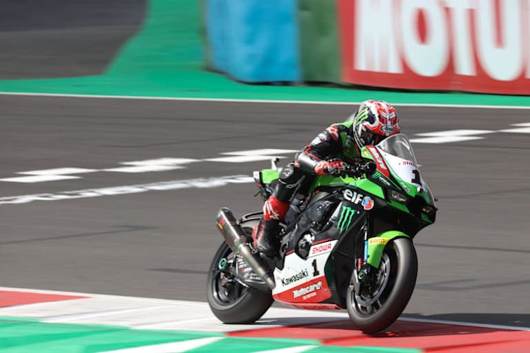 Jonathan Rea: 4,5 Sekunden hinter Rennsieger Toprak Razgatlioglu im Ziel