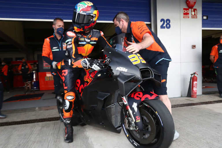 Ebenfalls mit schwarzer Verkleidung: Brad Binders KTM