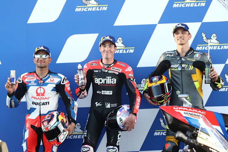 Die Top-3 am Samstag. Martin (2.), Aleix Espargaró (1.) und Marini (3.)