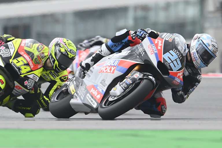 Marcel Schrötter kämpfte lange Zeit um Platz 2