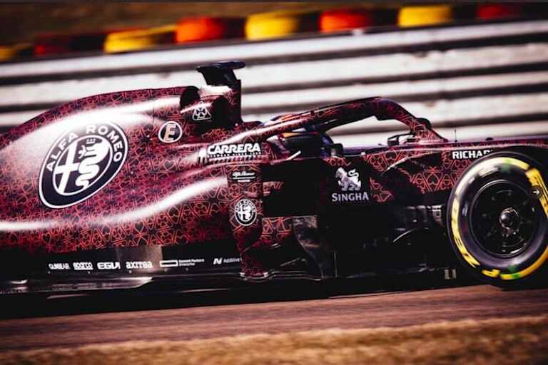 Alfa Romeo 2019 in Fiorano: Herzen und Kleeblätter zum Valentins-Tag