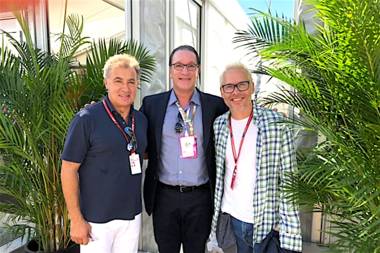 Eugen Arocca (Mitte) mit Jean Alesi und Jacques Villeneuve