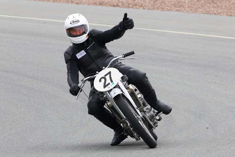 Ralf Waldmann mit einer DKW SS 250 Baujahr 1936