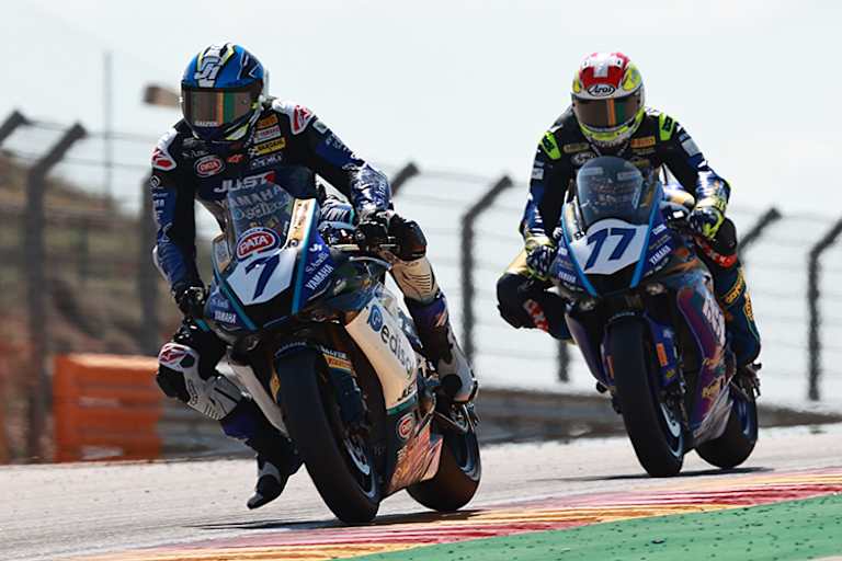 Lorenzo Baldassarri vor Domi Aegerter