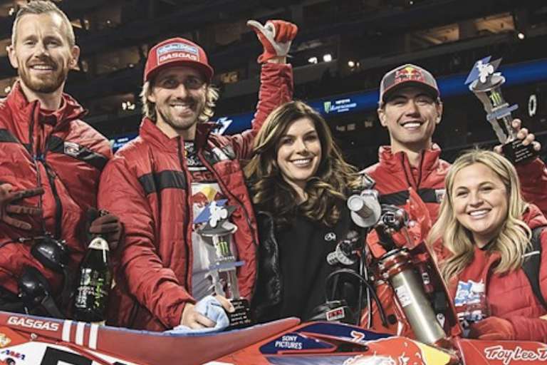 Justin Barcia verletzte sich an der rechten Hand und musste genäht werden