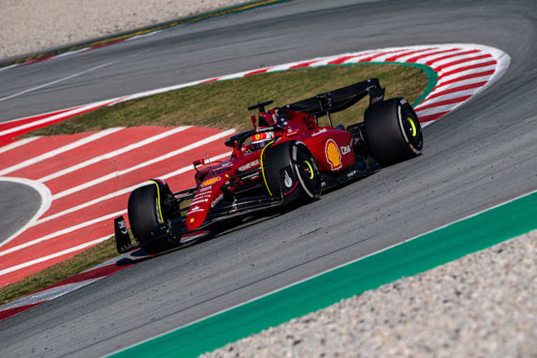 Charles Leclerc bei den Testfahrten in Spanien