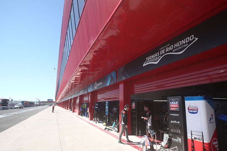 Die Boxengasse in Las Termas heute am Donnerstag