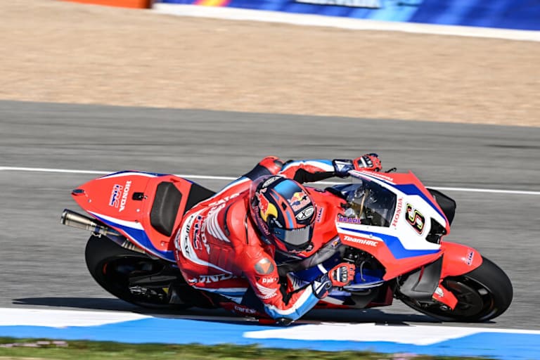 Stefan Bradl im HRC-Look