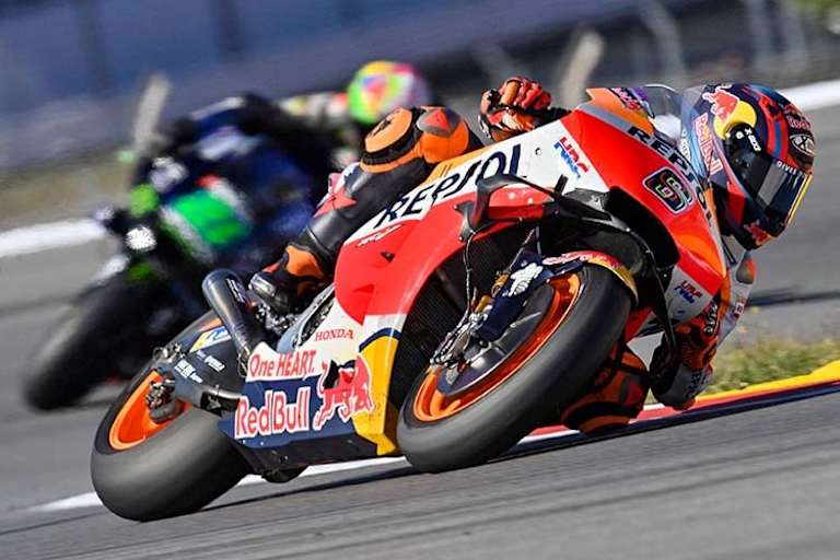 Rennen in Portugal: Bradl vor Morbidelli