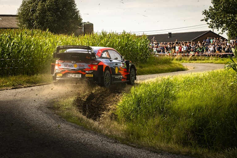 Craig Breen bleibt am Ball