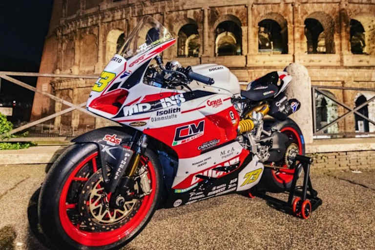 Die Ducati Panigale 955 V2 von Max Kofler