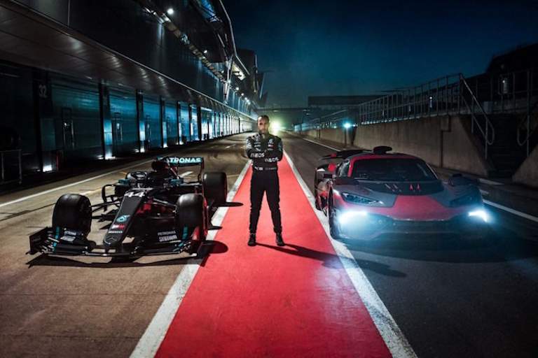 Formel-1-Technik für die Strasse