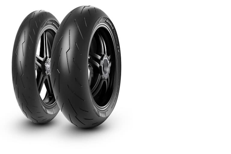 Handling und Grip sowohl auf trockener Strasse wie bei Nässe verbessert: Pirelli Diablo Rosso IV