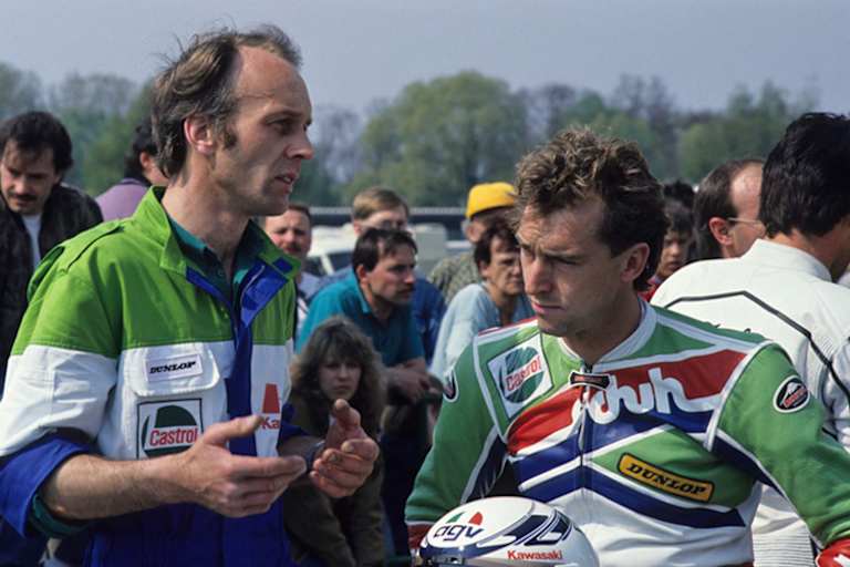 Kurt Stückle (li.) schraubt heute im Team Weber Kawasaki