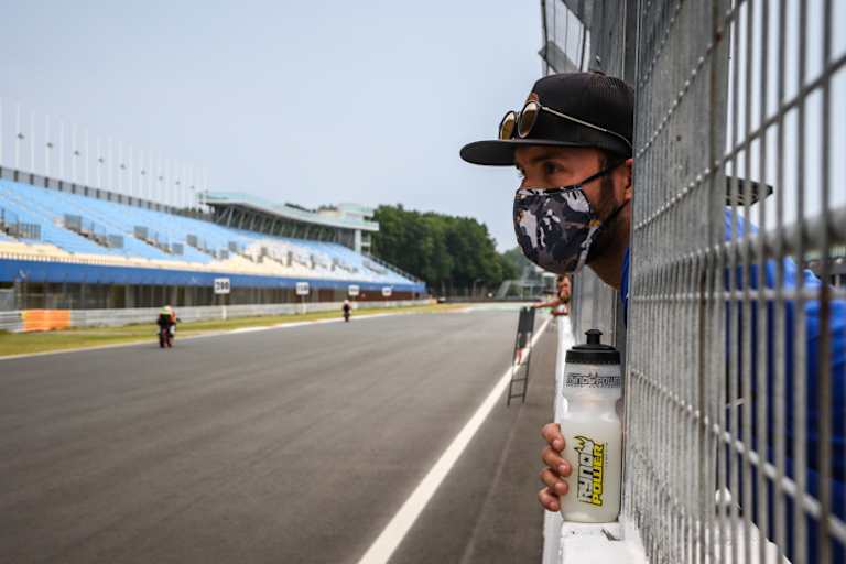 Jonas Folger wird heute wie alle anderen auf Zuschauer rund um den TT Circuit verzichten müssen