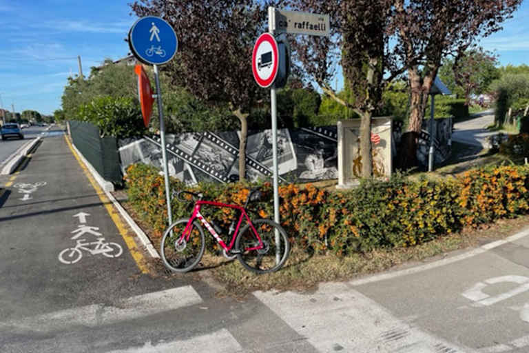 Die Unfallstelle in der Nähe der Rennstrecke von Misano