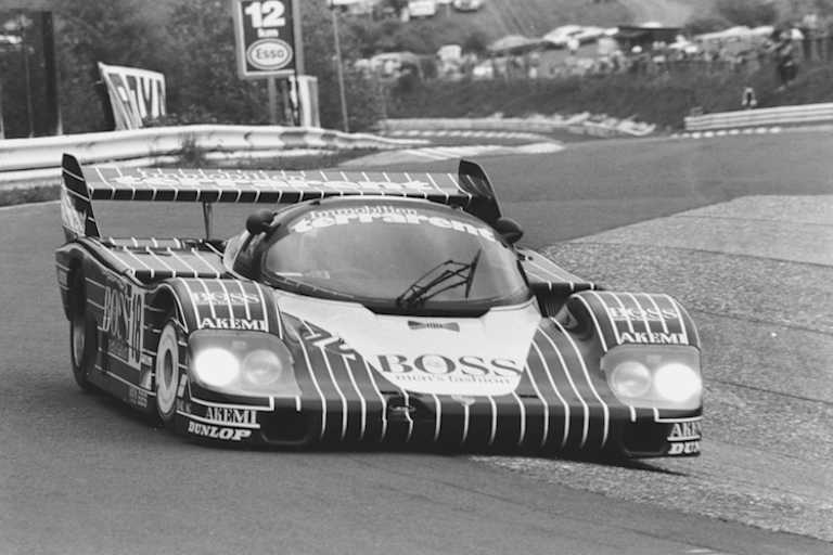 Der Nadelstreifen-Porsche 956 von Lässig beim 1000-km-Rennen auf dem Nürburgring 1983
