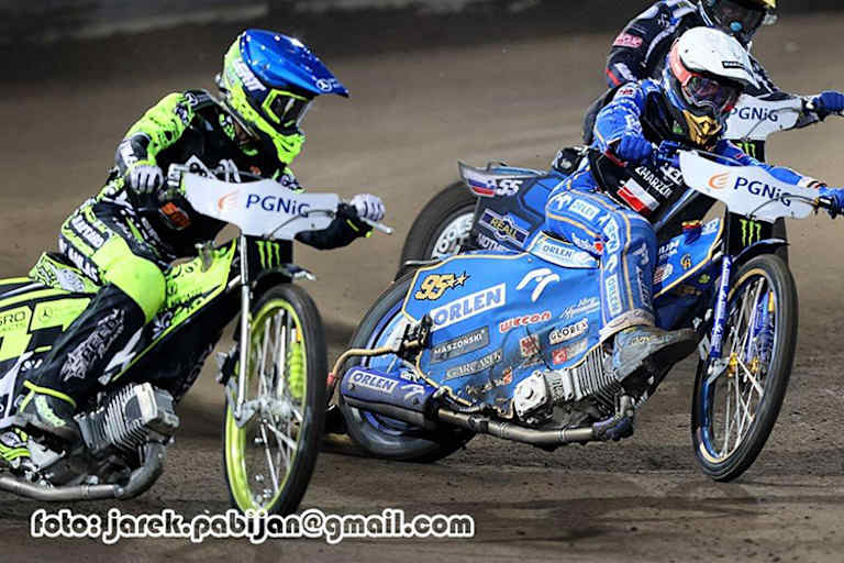 Artem Laguta (li.) gegen Bartosz Zmarzlik