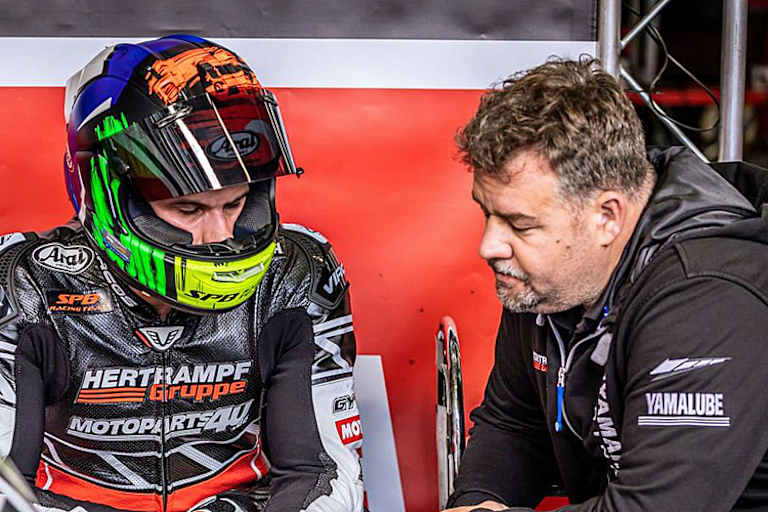 Leonov und Hertrampf suchen nach Lösungen